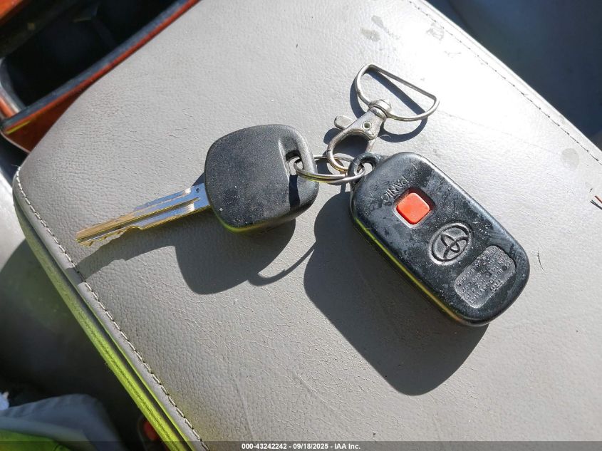 2005 Toyota Camry Xle V6 VIN: 4T1BF30K25U085185 Lot: 43242242