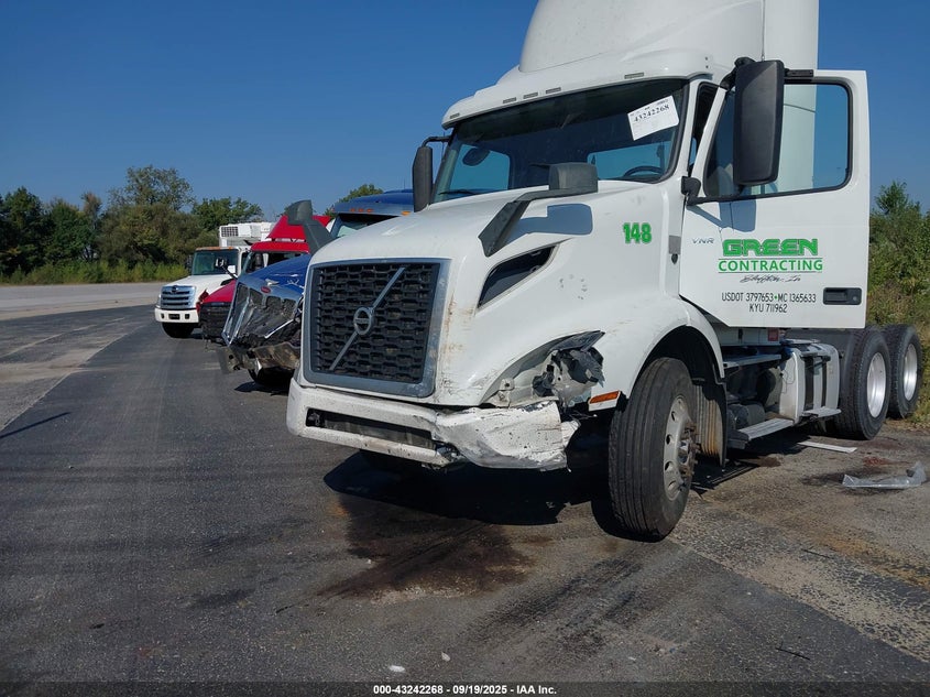 2019 Volvo Vnr VIN: 4V4WC9DH0KN213000 Lot: 43242268