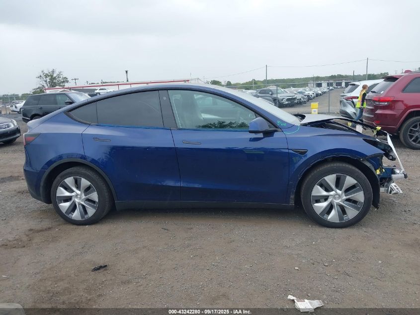2023 Tesla Model Y Awd/Long Range Dual Motor All-Wheel Drive VIN: 7SAYGDEE1PA099062 Lot: 43242280