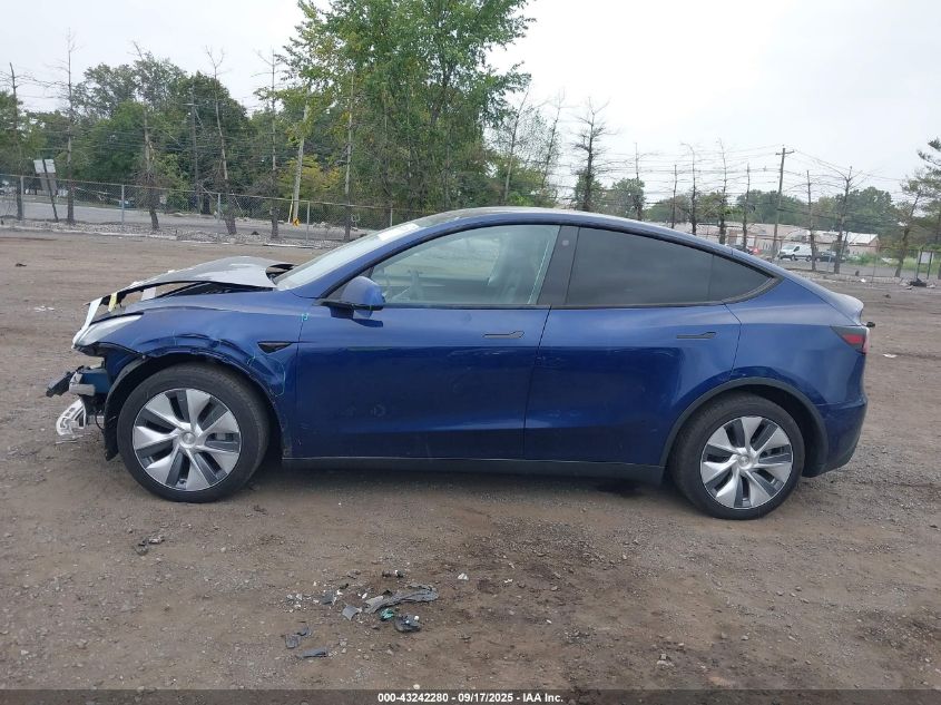 2023 Tesla Model Y Awd/Long Range Dual Motor All-Wheel Drive VIN: 7SAYGDEE1PA099062 Lot: 43242280
