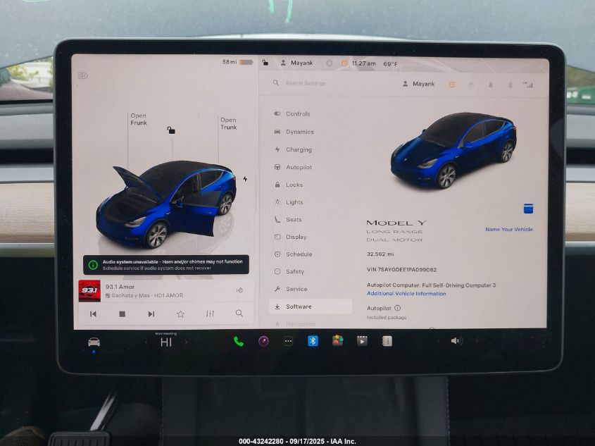 2023 Tesla Model Y Awd/Long Range Dual Motor All-Wheel Drive VIN: 7SAYGDEE1PA099062 Lot: 43242280