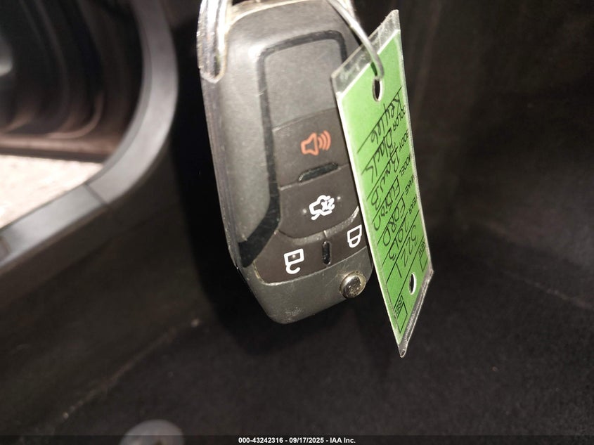 2013 Ford Fusion Se VIN: 3FA6P0HR0DR163221 Lot: 43242316