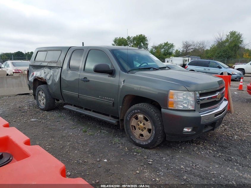 CHEVROLET SILVERADO 1500 LT