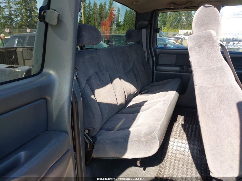 2001 Chevrolet Silverado 1500 Ls VIN: 2GCEK19T211157117 Lot: 43242375