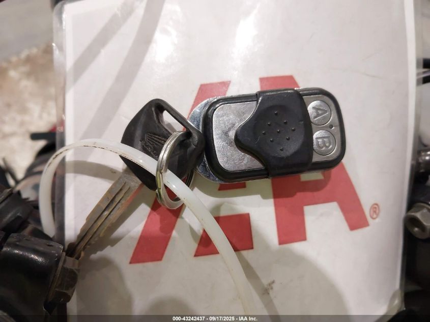 2005 Honda Cbr600 F4 VIN: JH2PC35035M600986 Lot: 43242437