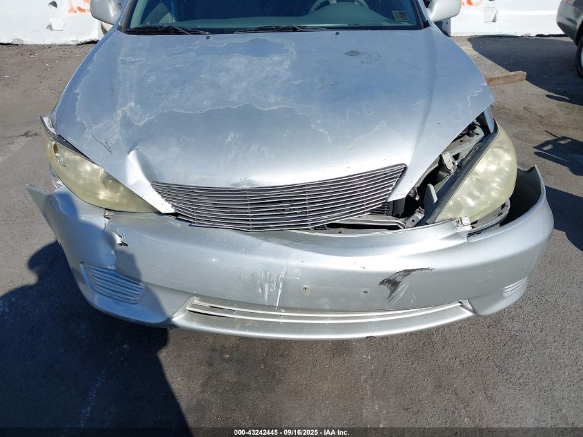 2005 Toyota Camry Le VIN: 4T1BE32K55U010173 Lot: 43242445