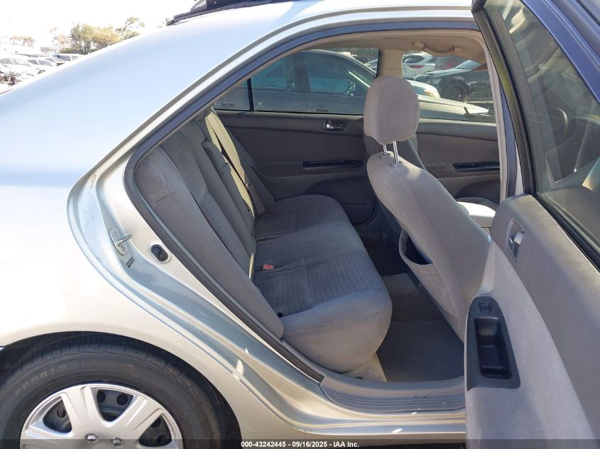 2005 Toyota Camry Le VIN: 4T1BE32K55U010173 Lot: 43242445