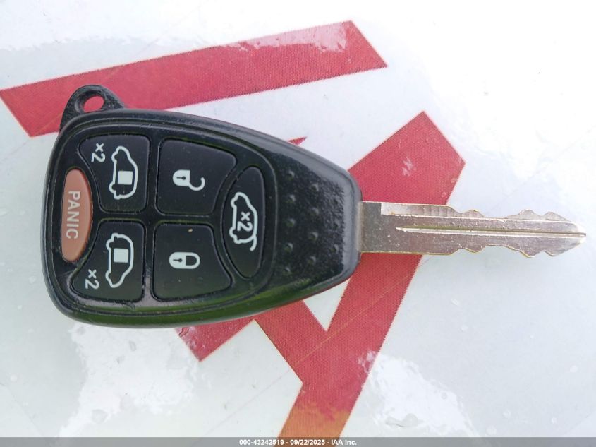 2006 Chrysler Town & Country Touring VIN: 2A4GP54L86R713880 Lot: 43242519