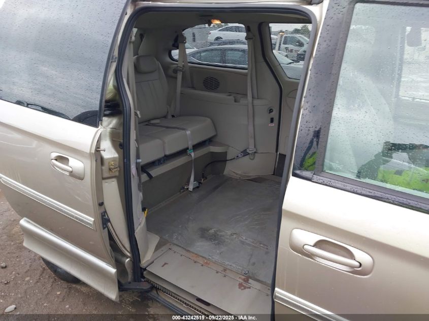 2006 Chrysler Town & Country Touring VIN: 2A4GP54L86R713880 Lot: 43242519