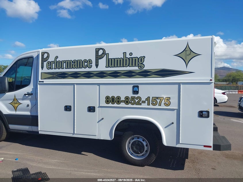 2023 Ford Transit-350 Cutaway VIN: 1FDBW5PG6PKB02386 Lot: 43242527