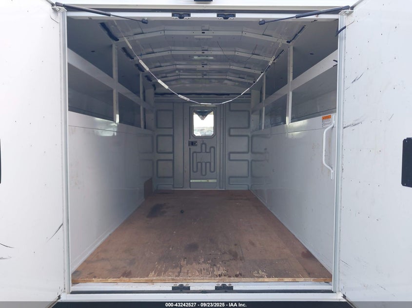 2023 Ford Transit-350 Cutaway VIN: 1FDBW5PG6PKB02386 Lot: 43242527