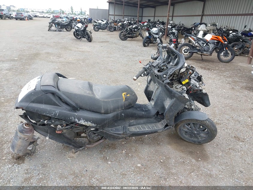 2007 Piaggio Mp3 VIN: ZAPM479M575001256 Lot: 43242662