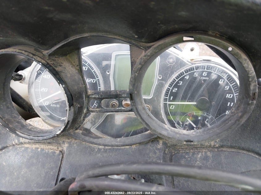 2007 Piaggio Mp3 VIN: ZAPM479M575001256 Lot: 43242662