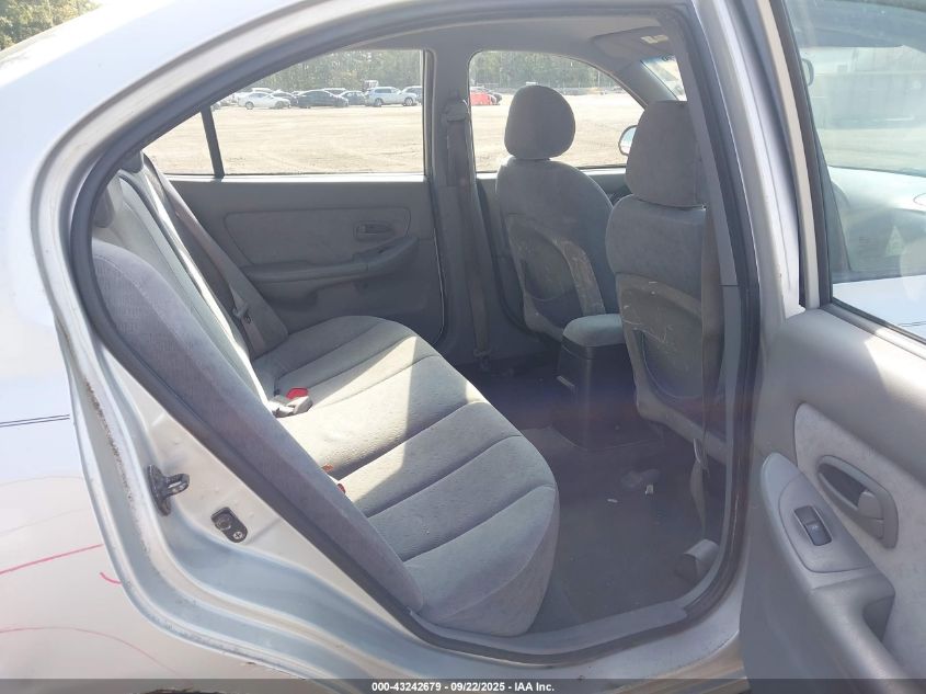 2004 Hyundai Elantra Gls/Gt VIN: KMHDN46D64U826401 Lot: 43242679