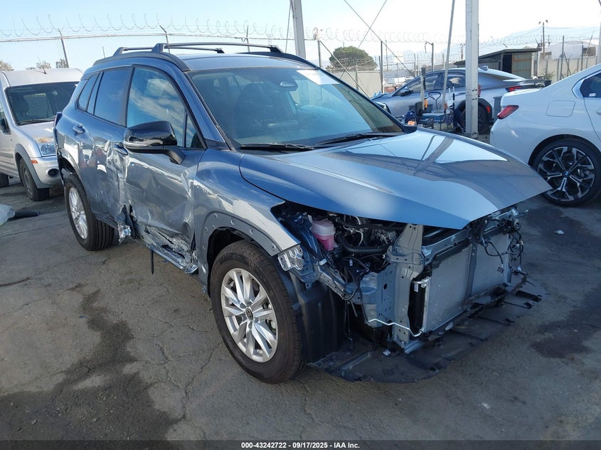 TOYOTA COROLLA CROSS LE