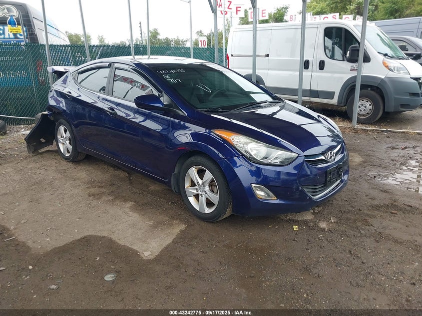 2013 HYUNDAI ELANTRA GLS - 5NPDH4AE0DH330547