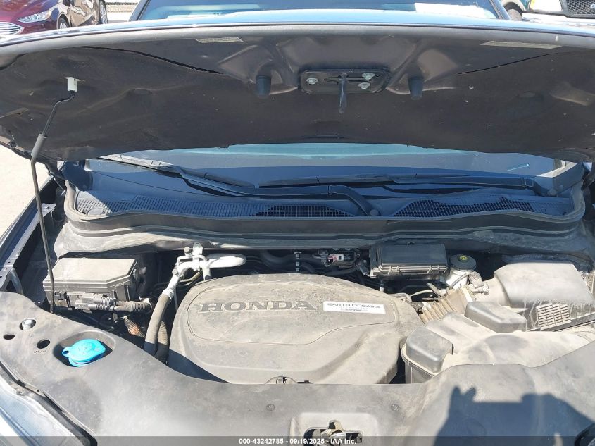 2018 Honda Pilot Touring VIN: 5FNYF5H95JB009278 Lot: 43242785