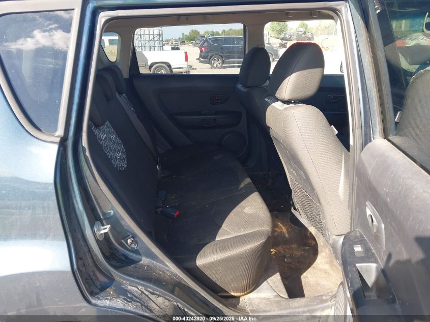 2010 Kia Soul + VIN: KNDJT2A2XA7071366 Lot: 43242820