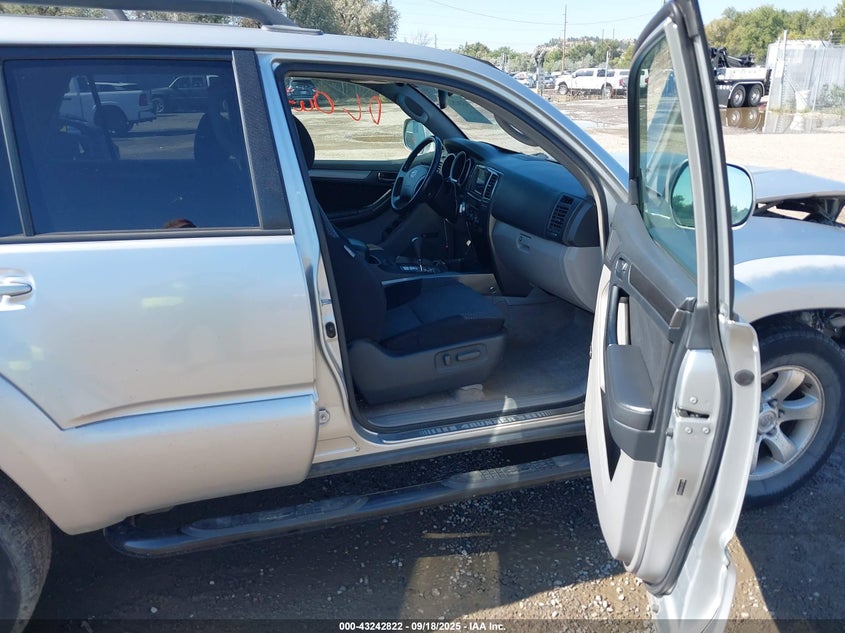 JTEBT14R568032429 2006 TOYOTA 4RUNNER photo no. 5