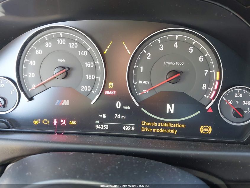 2015 BMW M4 VIN: WBS3R9C50FK334405 Lot: 43242858