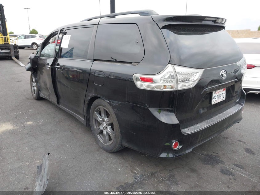2017 Toyota Sienna Se Premium 8 Passenger black van gasoline 5TDXZ3DC6HS811224 photo #4