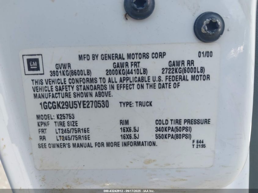2000 Chevrolet Silverado 2500 Ls VIN: 1GCGK29U5YE270530 Lot: 43242912