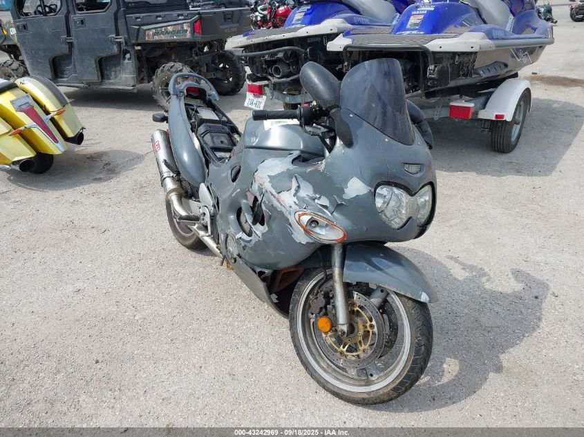 1999 Suzuki Gsx750 F