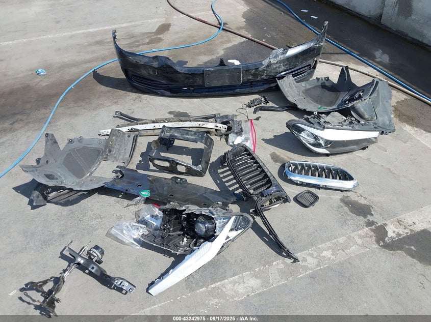 2019 BMW 530E IPERFORMANCE - WBAJA9C55KB253638