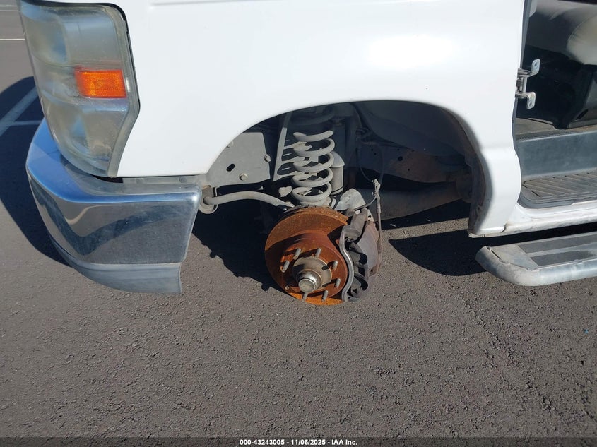 2011 Ford E-250 Commercial VIN: 1FTNE2EWXBDA49847 Lot: 43243005