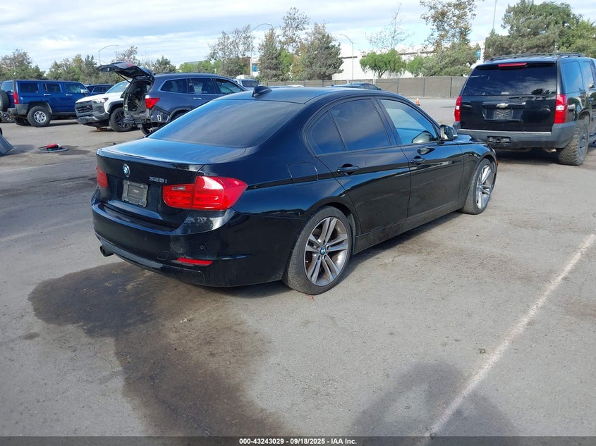 Vin: wba3a5c58cf452873, lot: 43737565, bmw 328i 20124