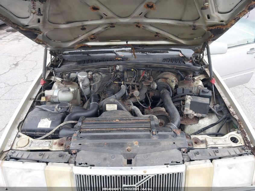 1989 Volvo 760 VIN: YV1GA8745K0062221 Lot: 43243072