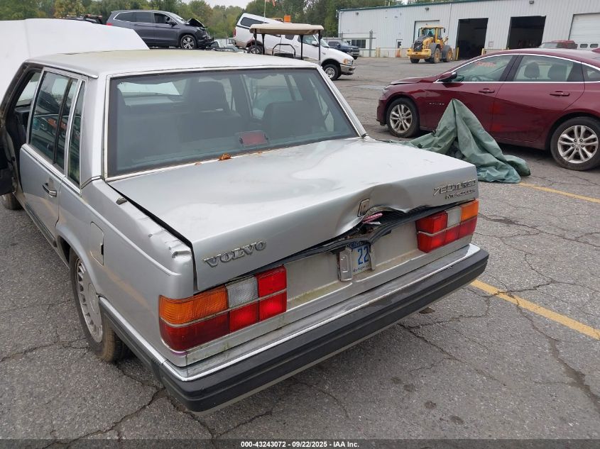 1989 Volvo 760 VIN: YV1GA8745K0062221 Lot: 43243072