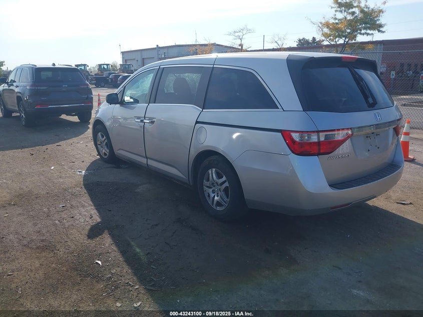 2013 HONDA ODYSSEY EX 5FNRL5H45DB082818