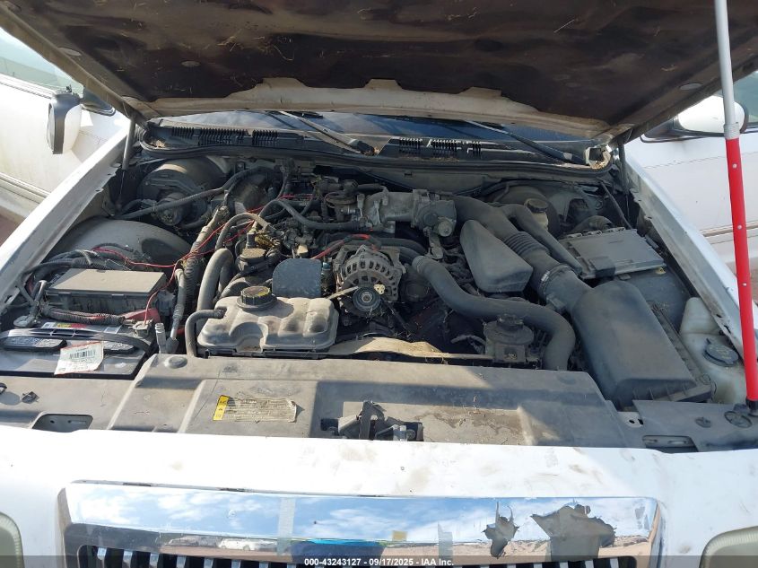 2007 Mercury Grand Marquis Ls VIN: 2MEFM75V97X628287 Lot: 43243127