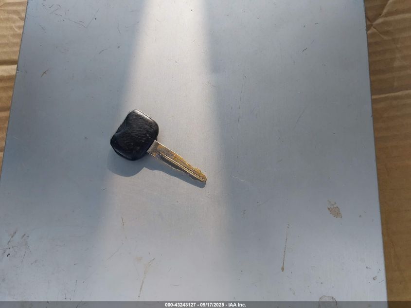 2007 Mercury Grand Marquis Ls VIN: 2MEFM75V97X628287 Lot: 43243127