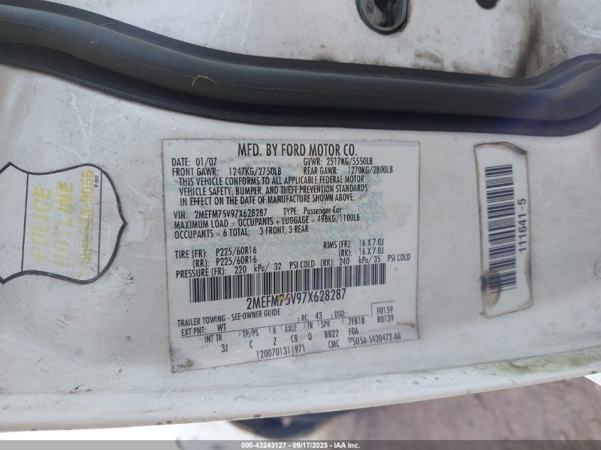 2007 Mercury Grand Marquis Ls VIN: 2MEFM75V97X628287 Lot: 43243127