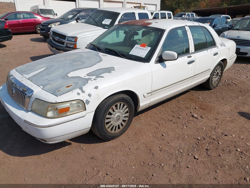 2MEFM75V97X628287 2007 MERCURY GRAND MARQUIS photo no. 2