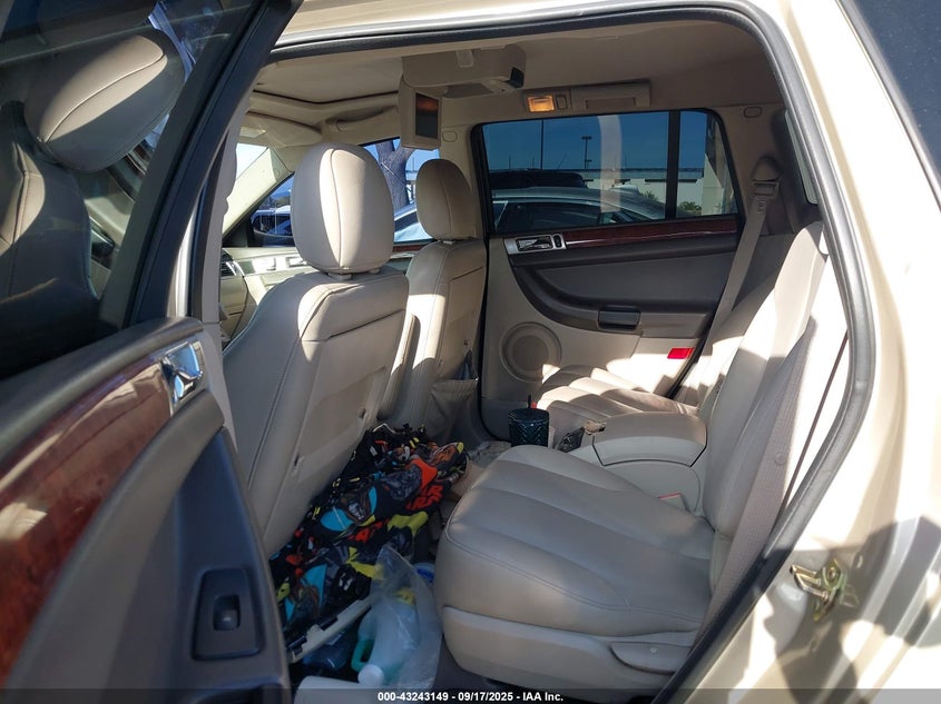 2005 Chrysler Pacifica Touring VIN: 2C4GM68435R651066 Lot: 43243149