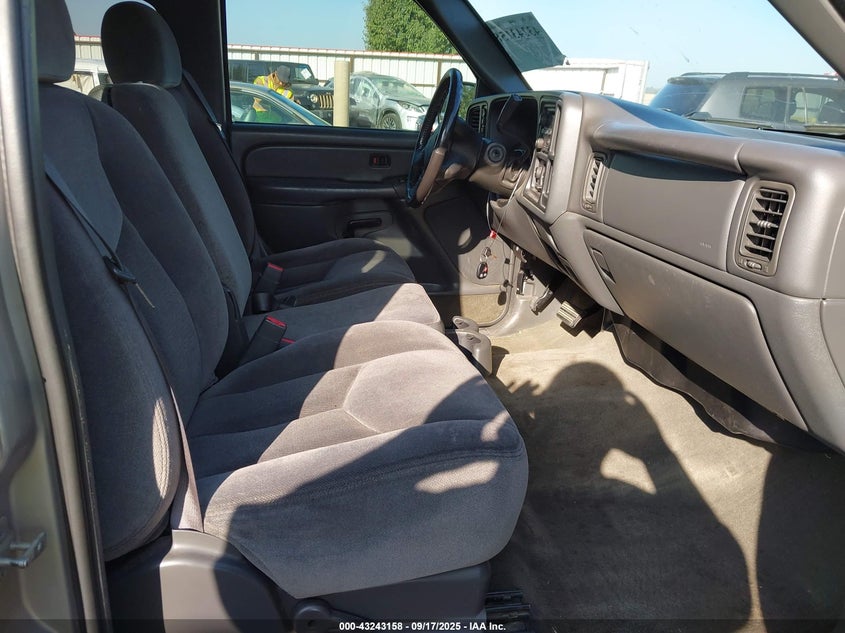 2GTEK13T651324643 2005 GMC SIERRA photo no. 5