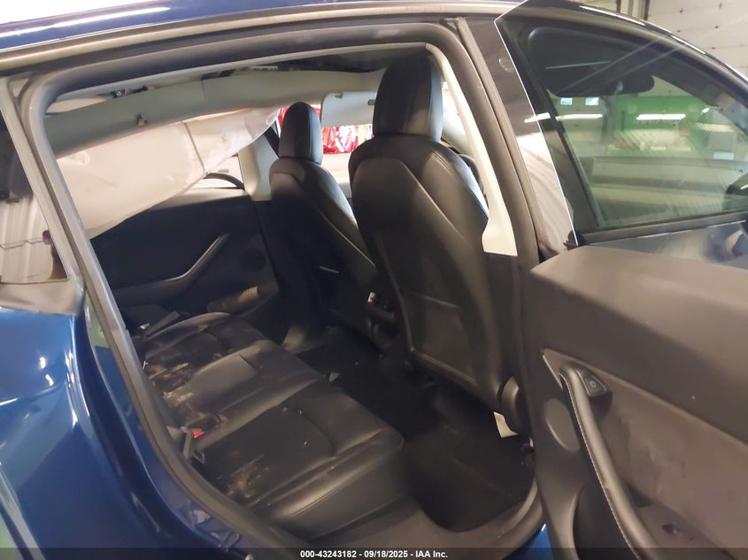 2021 Tesla Model Y Performance Dual Motor All-Wheel Drive VIN: 5YJYGDEF9MF230520 Lot: 43243182