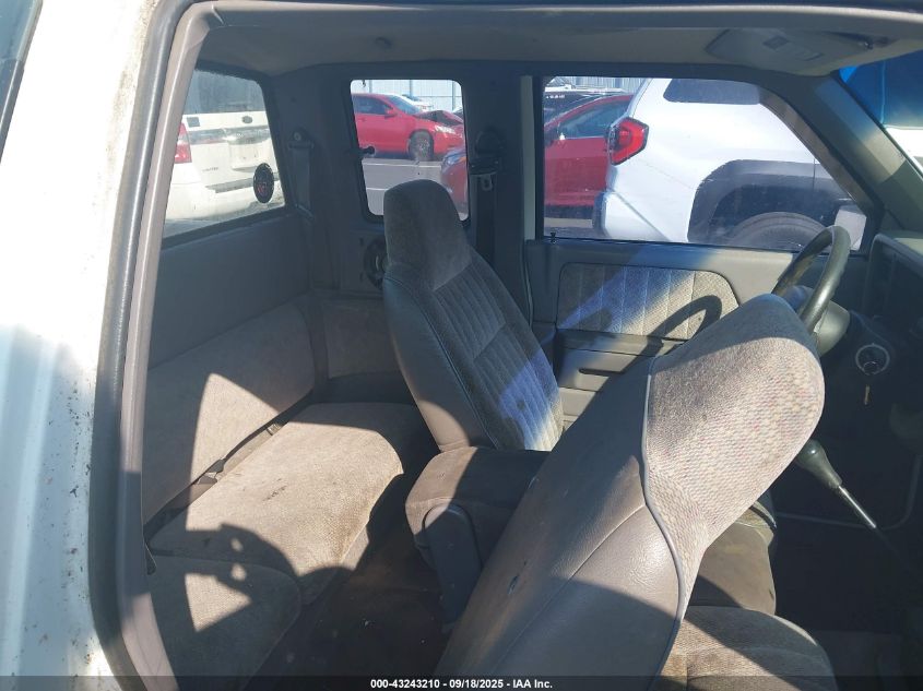 1996 Dodge Dakota VIN: 1B7GL23X2TS593346 Lot: 43243210