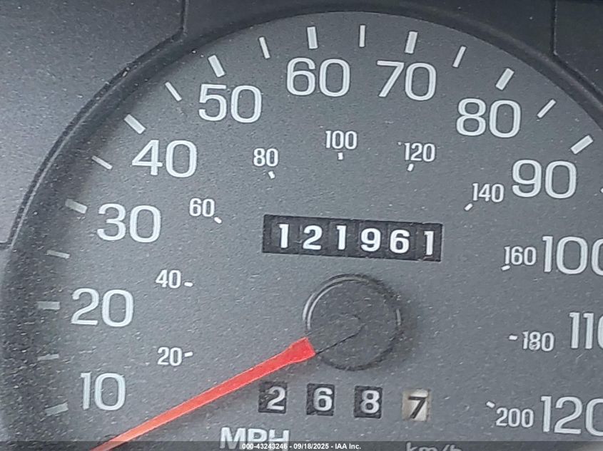 2005 Mercury Grand Marquis Ls/Lse VIN: 2MEFM75W25X661945 Lot: 43243246