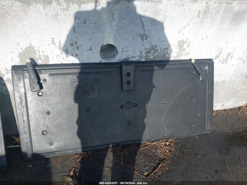 2004 Chevrolet Avalanche 1500 VIN: 3GNEK12T54G122214 Lot: 43243257