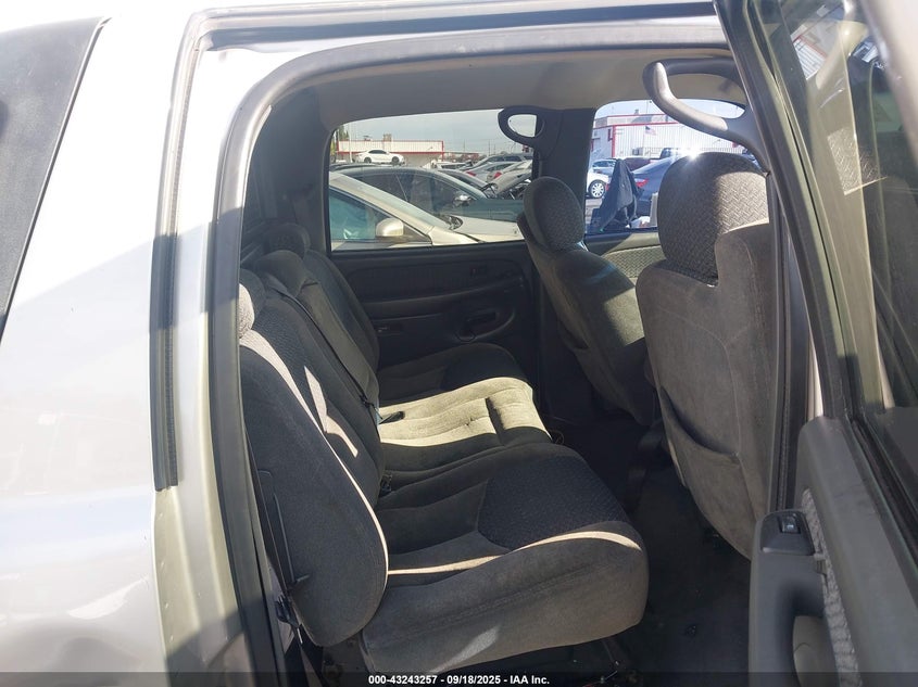 2004 Chevrolet Avalanche 1500 VIN: 3GNEK12T54G122214 Lot: 43243257