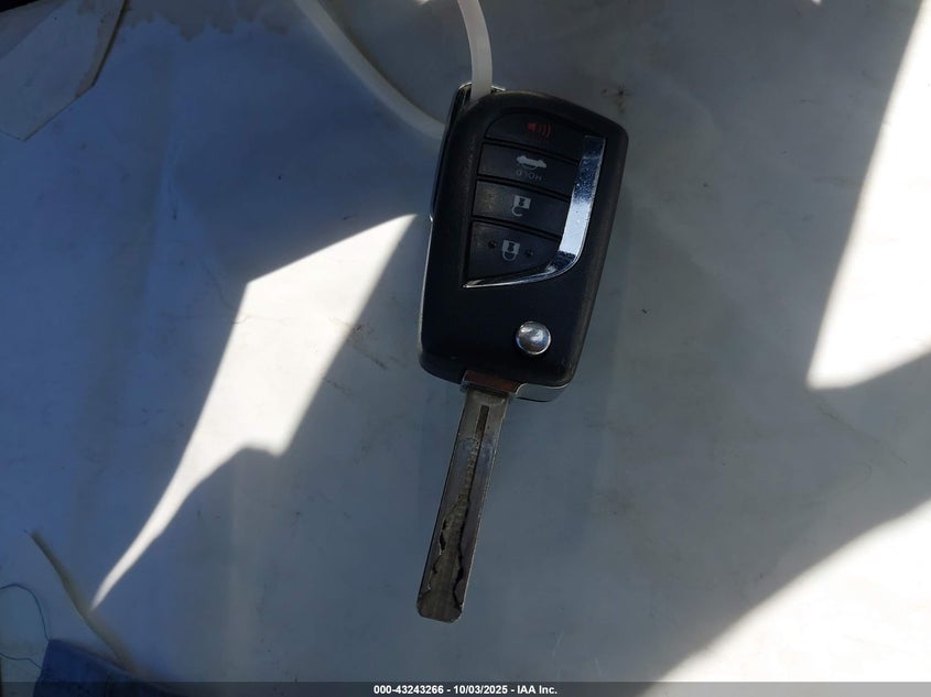 2019 TOYOTA CAMRY SE - 4T1B11HK0KU271598