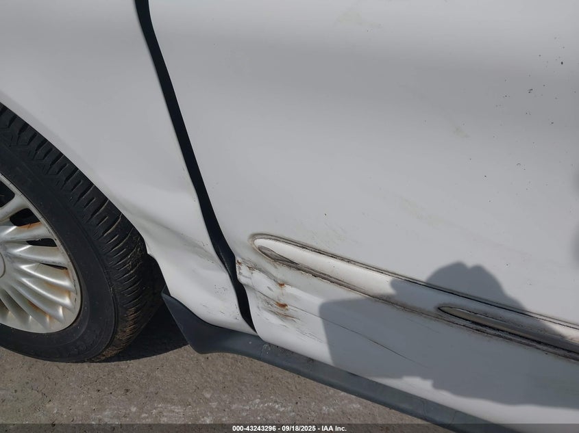 2001 Mercury Sable Gs VIN: 1MEFM50U11A643997 Lot: 43243296