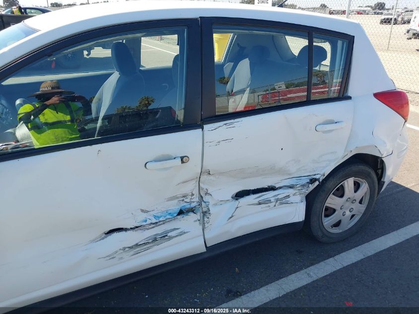 2007 Nissan Versa 1.8S VIN: 3N1BC13E17L444355 Lot: 43243312