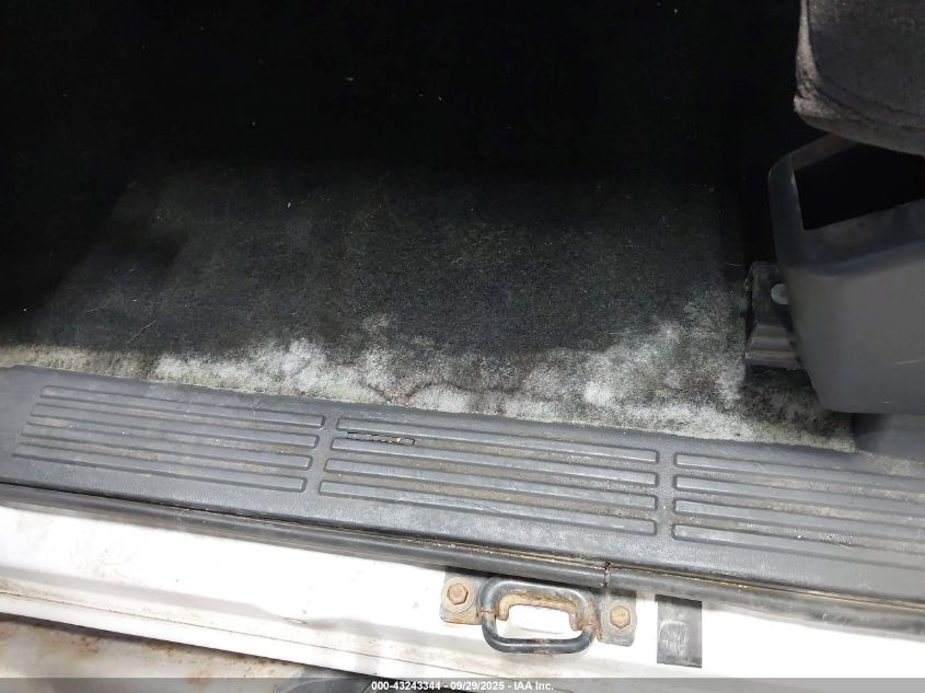 2001 Chevrolet Silverado 1500 Ls VIN: 2GCEK19T011151171 Lot: 43243344