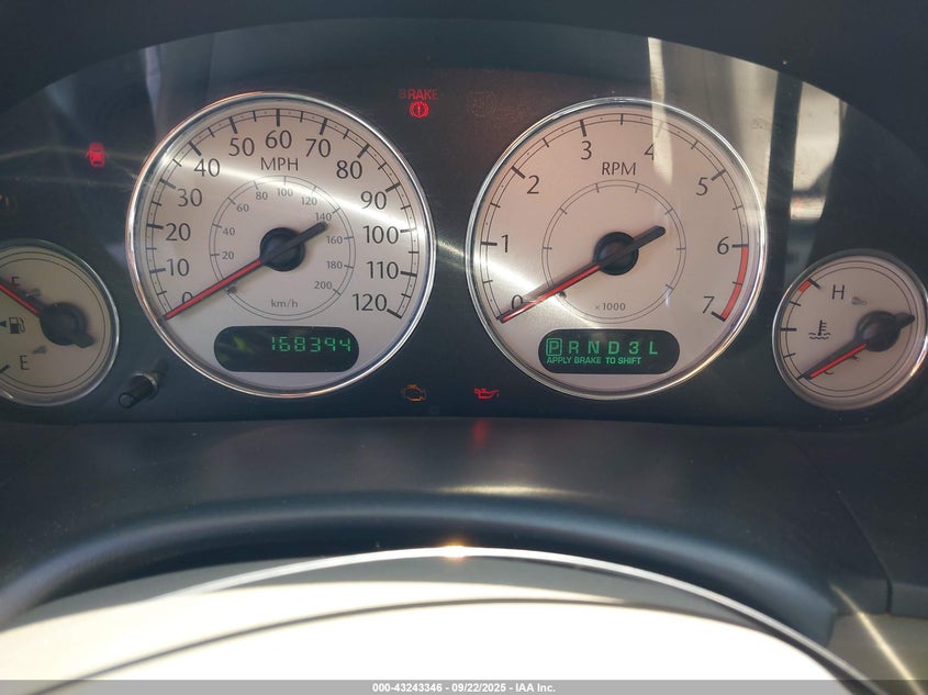 2C8GP64L75R261008 2005 CHRYSLER TOWN & COUNTRY photo no. 7