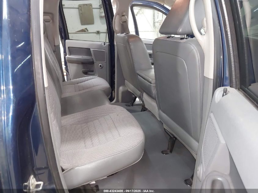 2008 Dodge Ram 1500 St/Sxt VIN: 1D7HU18N68J207193 Lot: 43243408